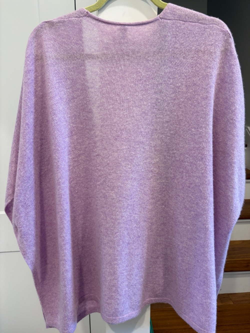 Cashmere Poncho - Picture 3 of 4